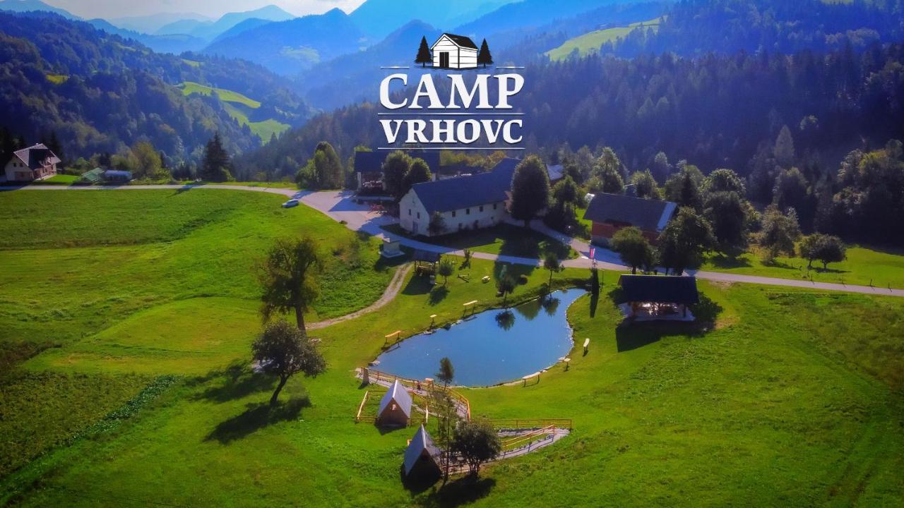 Glamping Vrhovc Hotell Zelezniki Exteriör bild